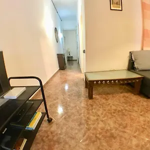plaza-espana-central-apartment.topbarcelonahotels.com/